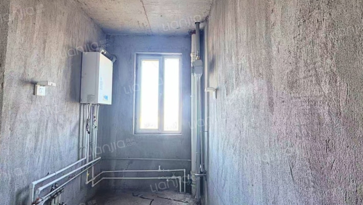 涿州码头商圈温莎假日电梯房南北通透两居室出售-厨房