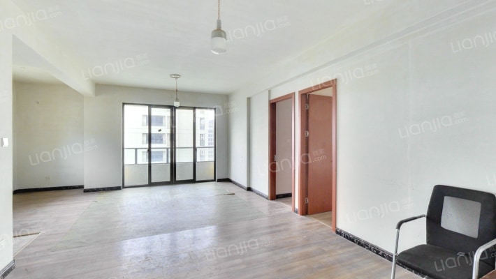 雍华景园二手房实景图