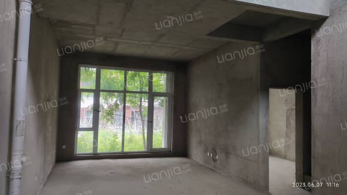 麗山国际小镇二手房实景图