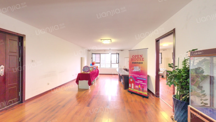 北京华侨城1号院二手房实景图