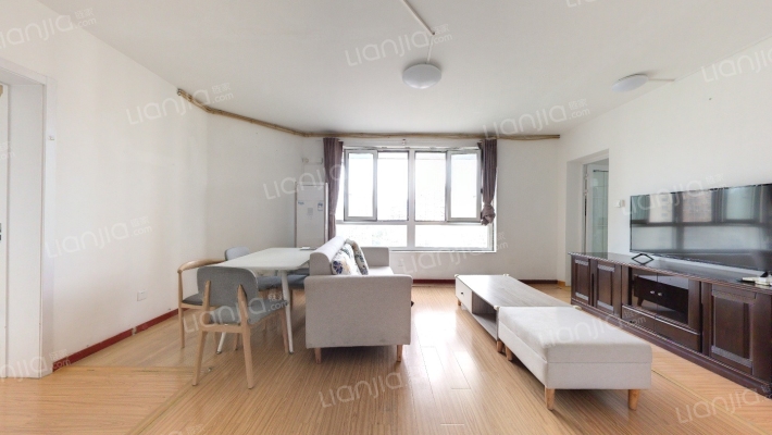 江南世纪新苑二手房实景图