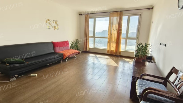 吉林医药学院附属医院住宅楼二手房实景图