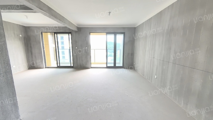 绿城玫瑰园二手房实景图