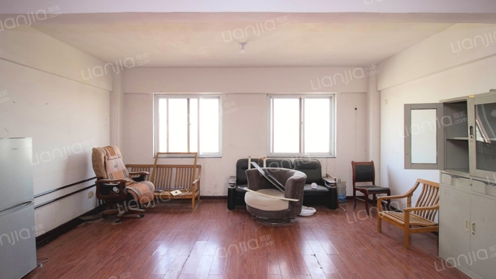 建新嘉苑二手房实景图