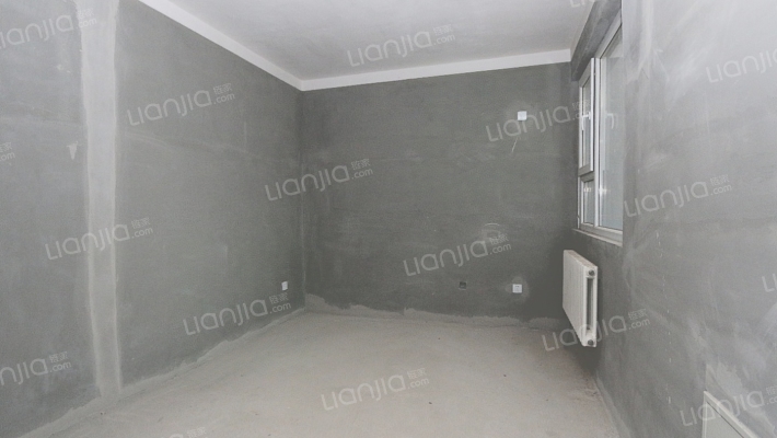 华耐翡翠源二手房实景图