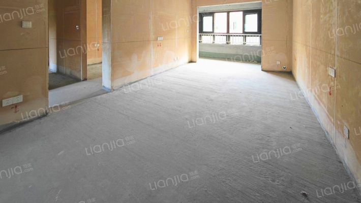 益华名邸二手房实景图