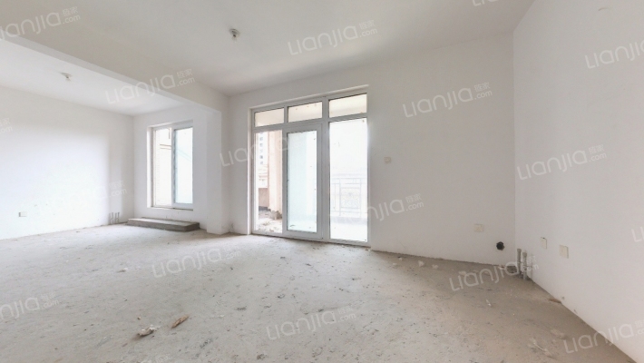 盛合国际花园东区二手房实景图