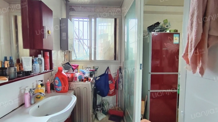 上江北 宜宾学院B区 电梯房 三室 急售-洗手间