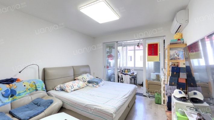 钦州南路300弄二手房实景图