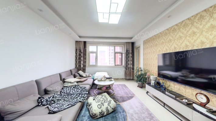 长电朗天国际二手房实景图