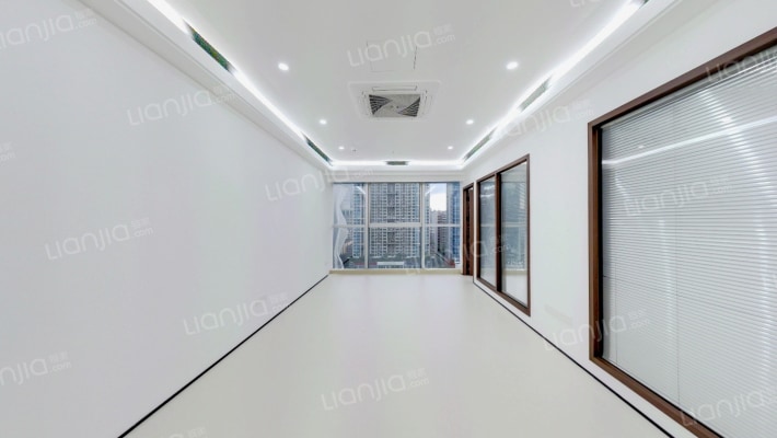 阳光高尔夫大厦二手房实景图