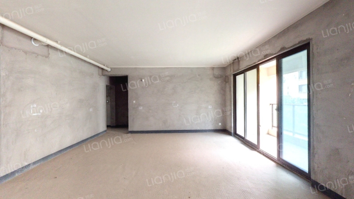 鹏润·鹿山台二期二手房实景图