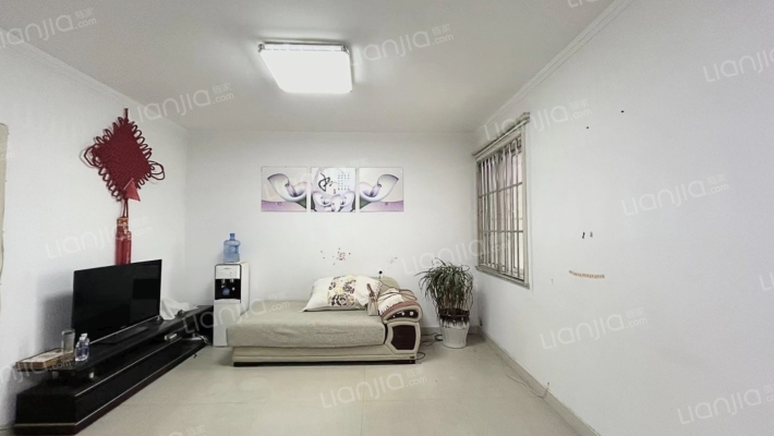 怡秀花园小区二手房实景图