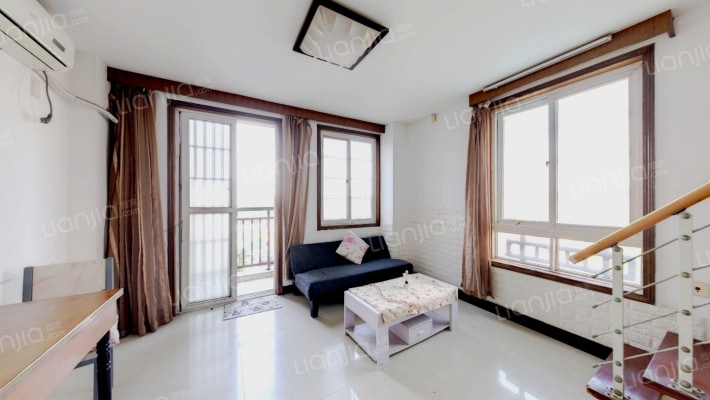 玛格丽特商业中心西区二手房实景图