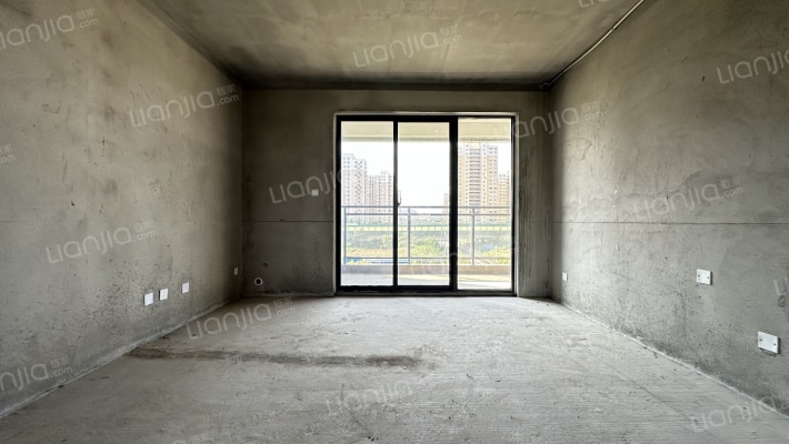 中丞湖山源筑二手房实景图