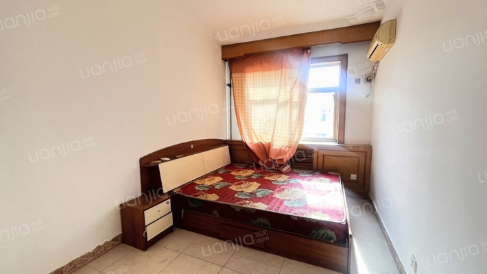 县府小区 3室1厅 南 北-卧室A