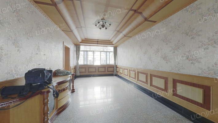 万峰三期小区二手房实景图