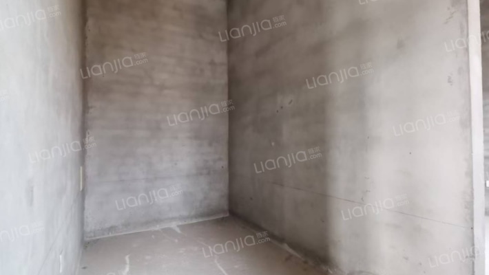 北京西南 京都颐和城264平南入户 大院子的联排别墅-储物间