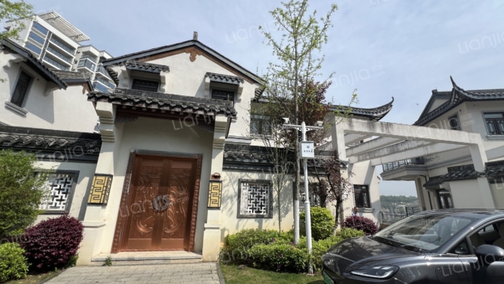 龙苑二手房实景图