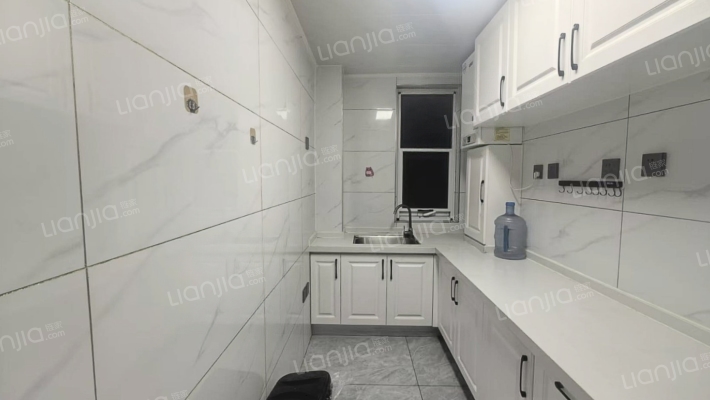 北京界三利中和城洋房大三居南北通透，位置好采光好。-厨房