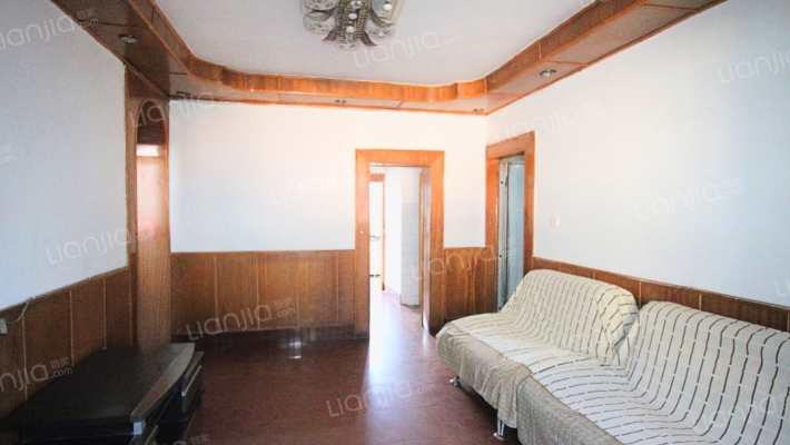 苏铁中路593号二手房实景图