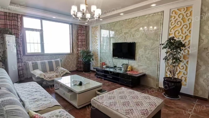 圣龙花园二手房实景图