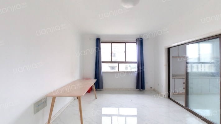 海鸿花园二手房实景图