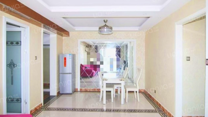 老城区近市场，购物买菜方便，南北通透大三居，-餐厅