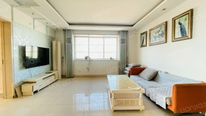 宝龙庄园F区二手房实景图