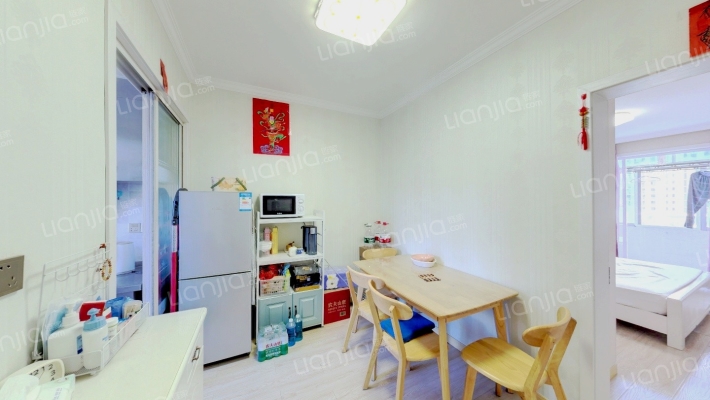 塔南新村文明小区二手房实景图