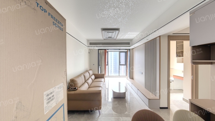 保利领秀海二手房实景图