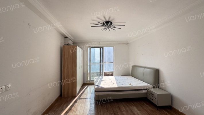 中环广场二手房实景图