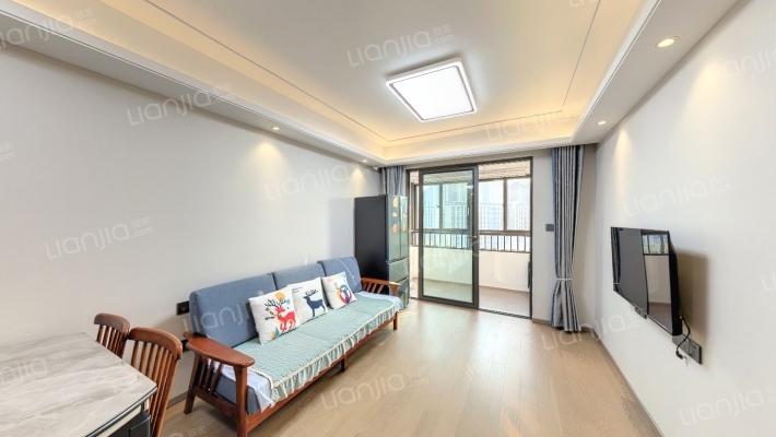 山语境府二手房实景图