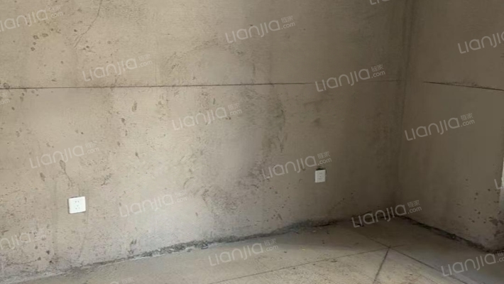 恒华天玺二手房实景图