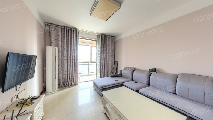 中东凯旋门二手房实景图