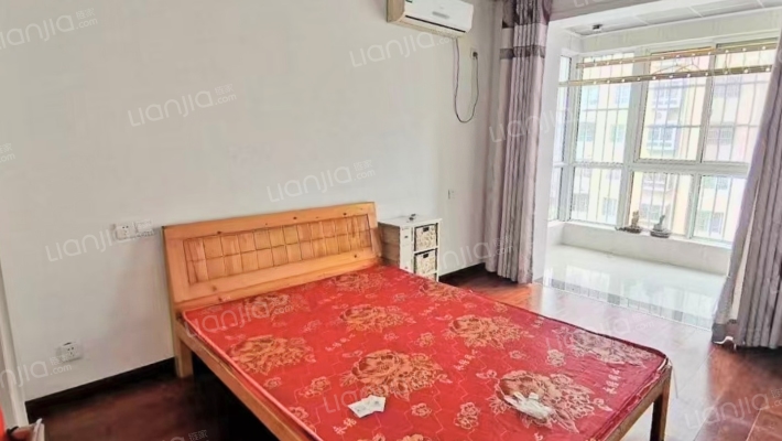 九洲花园二手房实景图