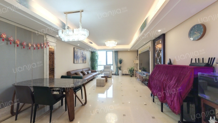 世茂奥临花园二手房实景图