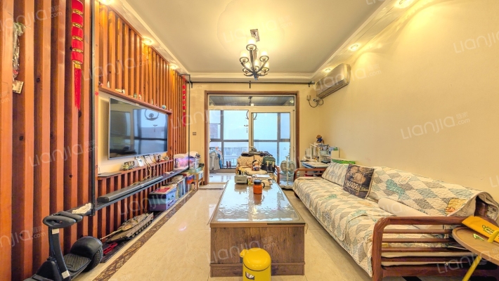 林隐天下三期二手房实景图