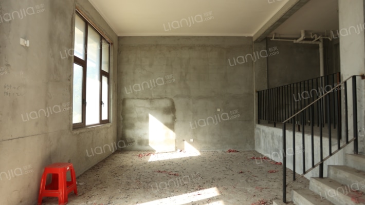 金港名人府二手房实景图