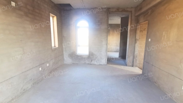 爱丁堡，南入户，，类独栋，房本满五唯一，随意装修-卧室B