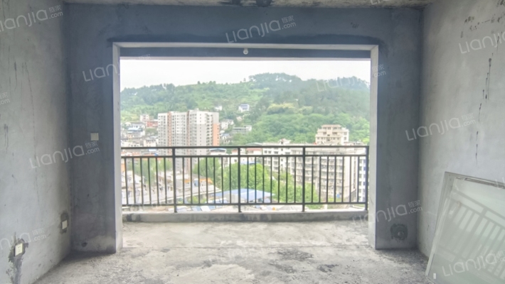 广华沁香园二手房实景图