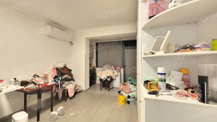 翠春小区二手房实景图