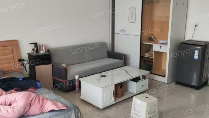 中百城市广场二手房实景图