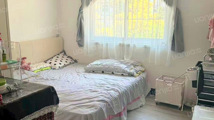 珠江小区二手房实景图