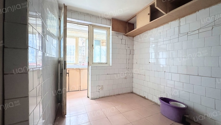 小北门24号院二手房实景图