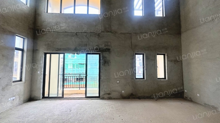 半岛1号十期二手房实景图