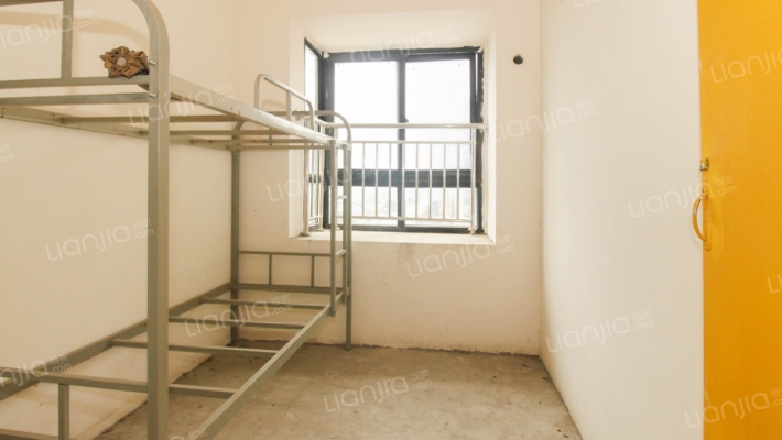 南湖尚城 电梯中层 3室2厅2卫 小区环境好 物业费低-卧室B