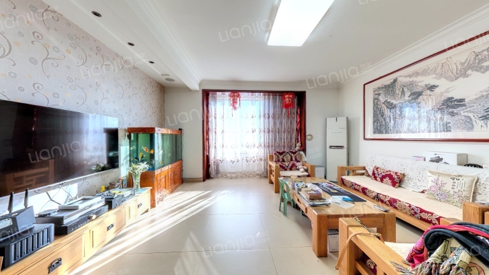 在水一方二手房实景图