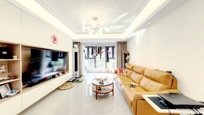 新澎湃东区二手房实景图