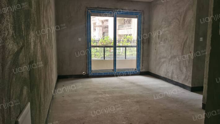 财信九悦府二手房实景图